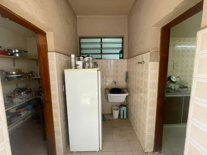 CASA LINEAR A VENDA NO BAIRRO SERRA 3 QUARTOS 1 SUÍTE 3 VAGAS