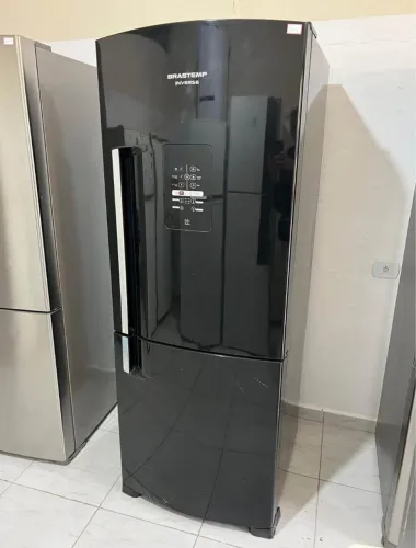 Geladeira inverse Black 470 litros 127 vlt