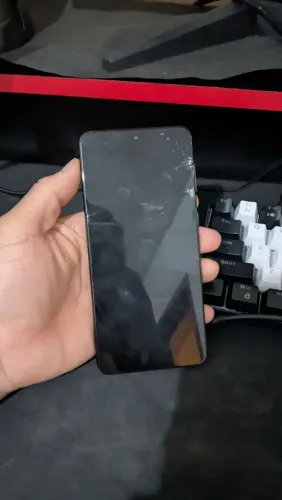 Samsung S21 Plus com display queimado 