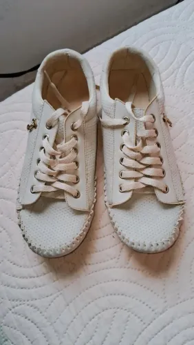 Vendo esse sapato
