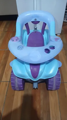 Carrinho de passeio menina