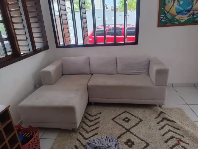 Sofá em L