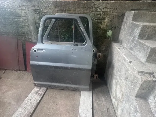 Par de portas F1000