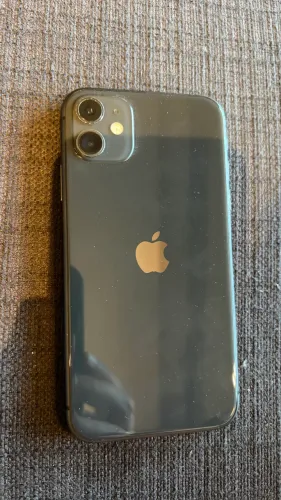 iPhone 11, 128.