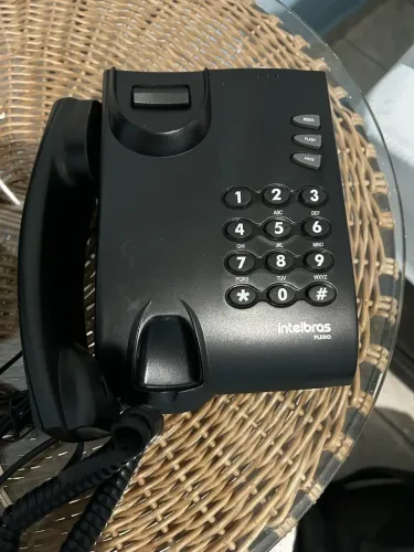 Aparelho telefônico intelbras com fio