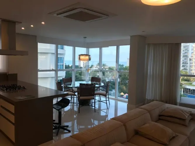 Apartamento Vista Mar com 3 Suítes para locação