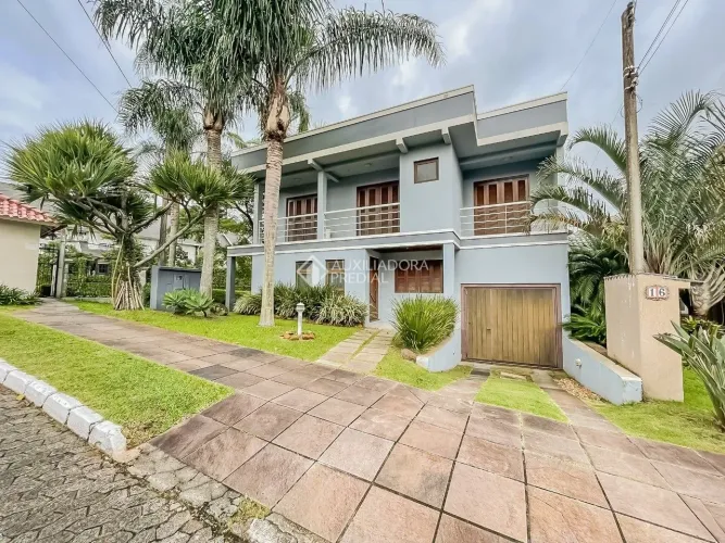 Casa em Condomínio 4 quarto(s), no bairro Lomba do Pinheiro