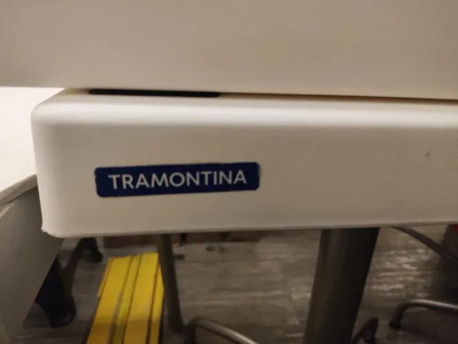Mesa quadrada Gama TRAMONTINA