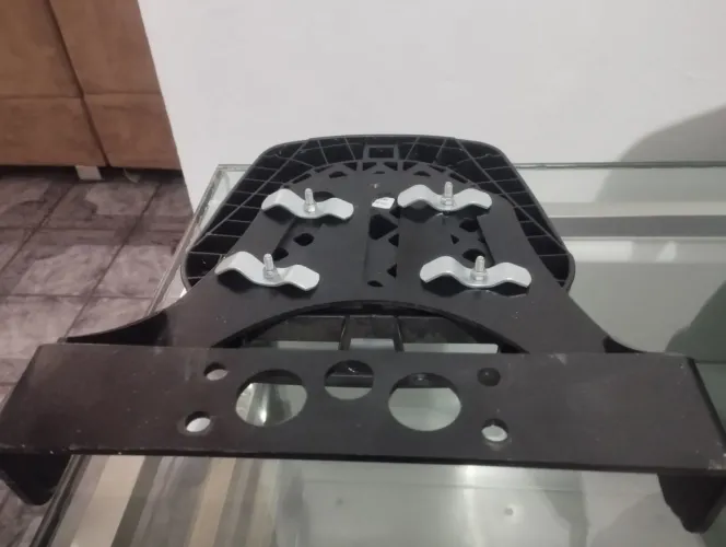 Suporte para baú do moto Mottu