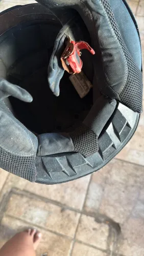 Capacete