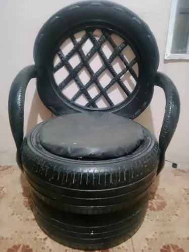 Cadeira de pneus ,tamanho G 