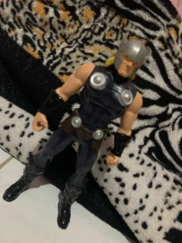 Boneco bom pra criança