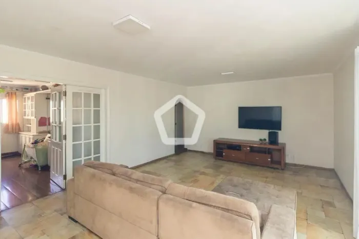 Apartamento de Luxo em Alameda Barros, 5 Quartos e 492m²