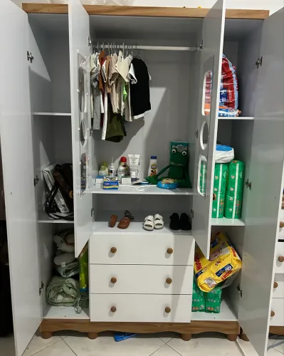 Vendo guarda roupa infantil 