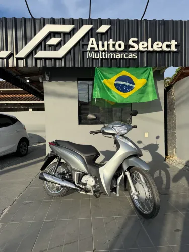HONDA BIZ 125 ES 2015