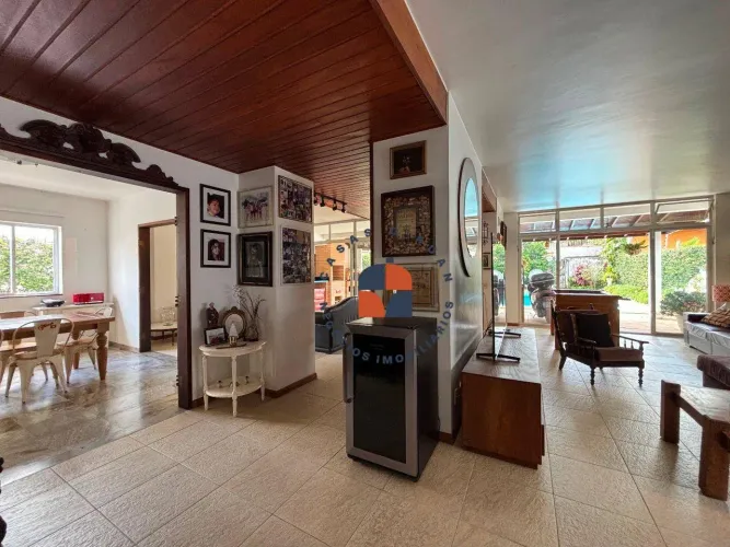 Casa com 4 dormitórios varanda gourmet e piscina na City Lapa!