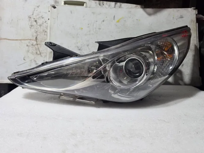 FAROL HYUNDAI SONATA 2011 A 2015 L/E