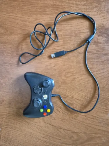 Controle de Xbox com fio