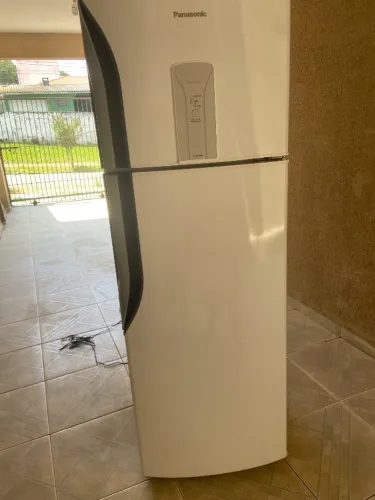Geladeira Panasonic Frost Free ?