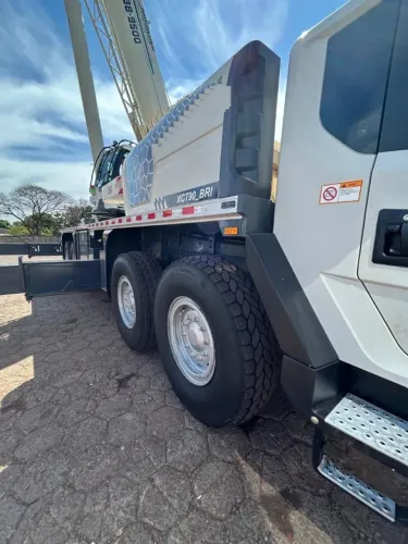 Guindaste XCMG 90 ano 2023