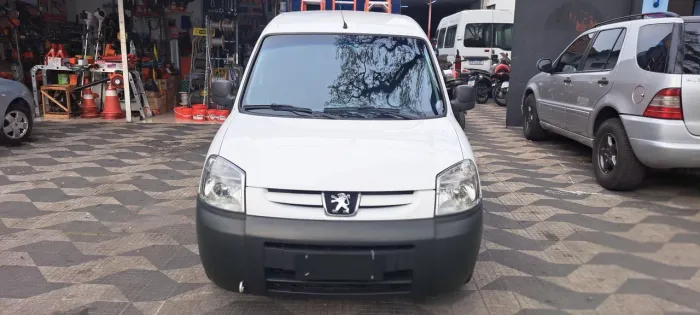 Peugeot Partner Furgão 1.6 16v/ 1.6 16V Flex 3P 2022