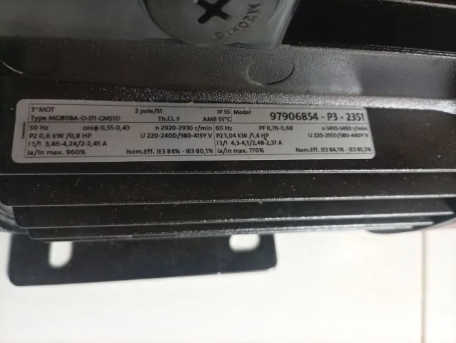 Vende se bomba grandfos de água