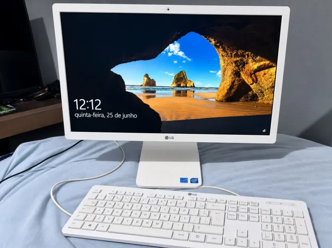 LG All-in-One 22V280 | SSD 240GB | 4GB RAM