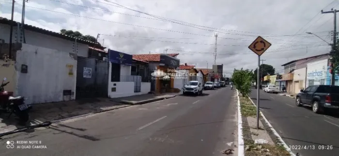 R.13 DE MAIO - BAIRRO: VERMELHA