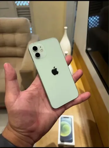 iPhone 12