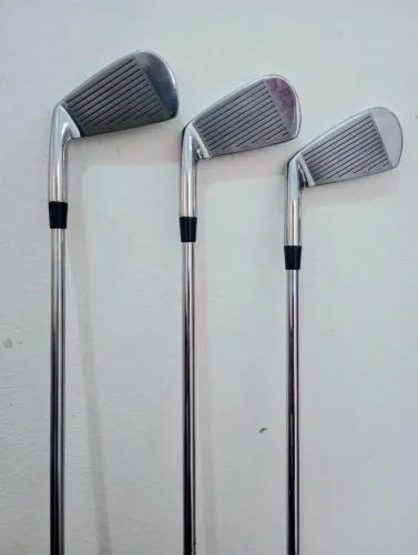 Kit de Tacos de Golfe - Ferros 3, 4 e 5 (Dynamic Gold + Iomic) *PREÇO NEGOCIÁVEL*