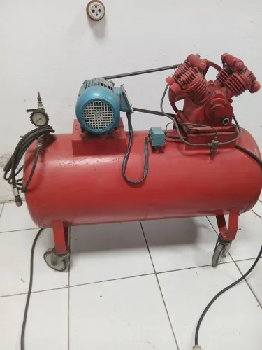 Compressor