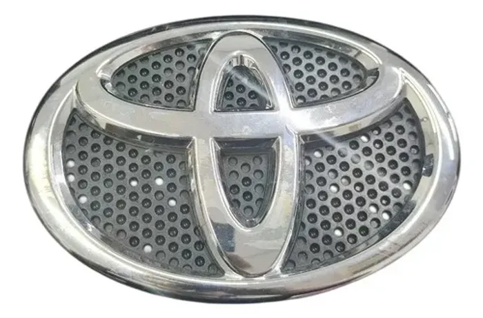 Emblema Grade Toyota Corolla Cross 20/ *0 Cromado
