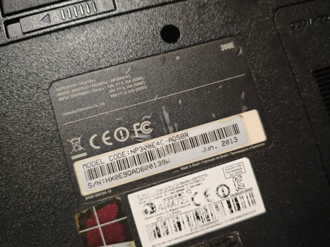 VENDO NOTEBOOK PARA RETIRADA DE PEÇAS