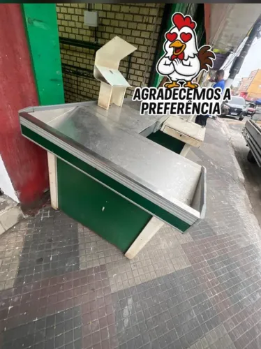 Checkout / Balcão de Caixa Comercial Usado - Espaço para Balança - Bar/Loja