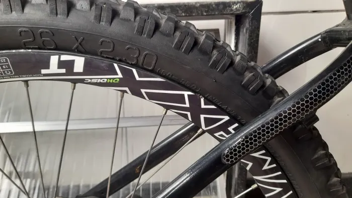 Bicicleta montada para grau