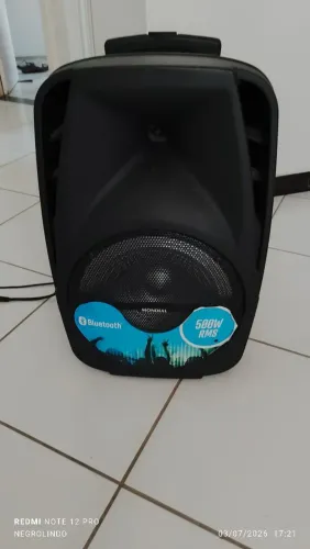 Caixa som amplificada
