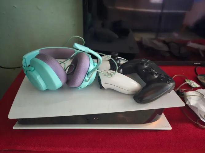 Vendo Playstation 5 usado