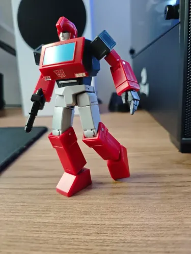 TRANSFORMERS YOLOPARK IRONHIDE