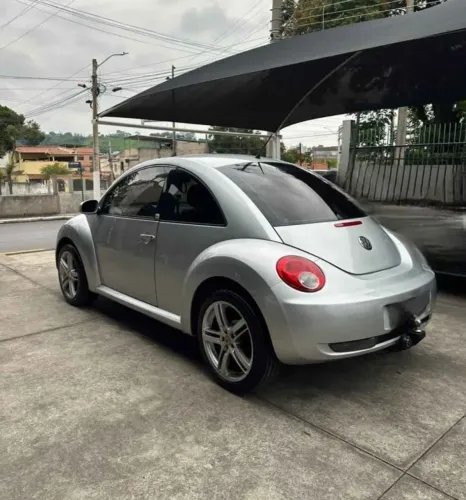 Volkswagen New Beetle 2.0 MI Mec./aut. 2006