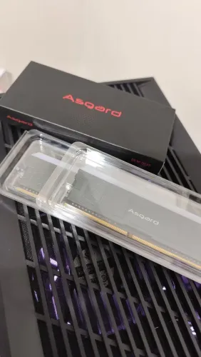 Memória Asgard RGB - 2x8gb (16gb/3200mhz)
