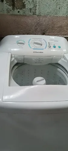 Máquina lavadora de roupas Eletrolux 12kilo