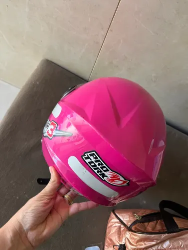 Capacete rosa 