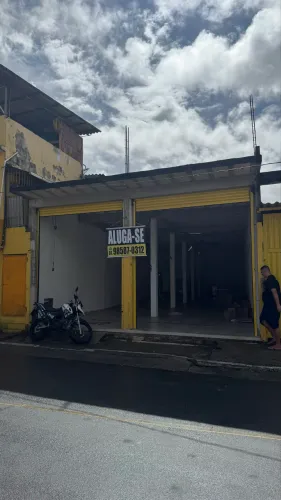 Alugo galpão 