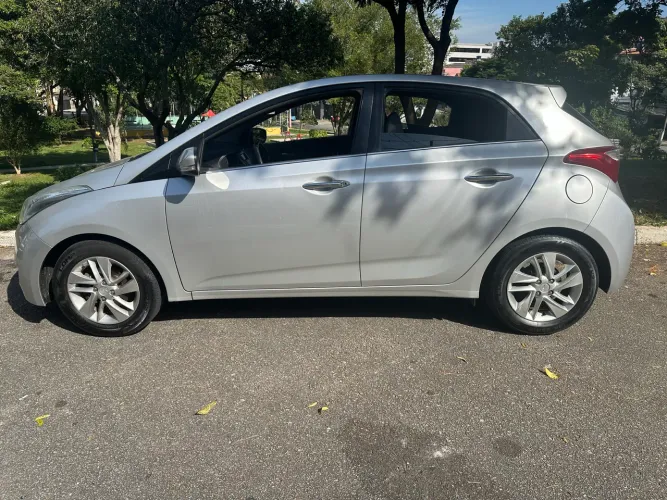 Hyundai HB20 Premium 1.6 Flex 16V Aut. 2015