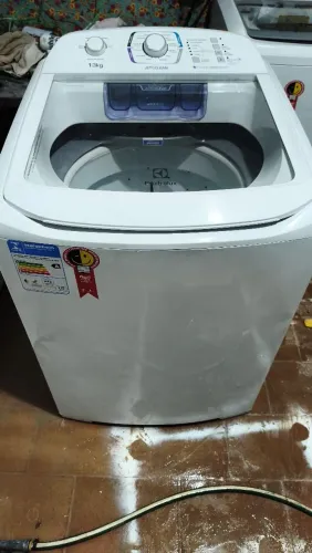 Vendo máquina de lavar Eletrolux 13kg JET CLEAN voltagem 110 entrego e dou garantia 