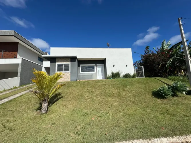 Casa Condominio Lagos de Jarinu  Segurança 24h / Lazer, lago, piscinas, quadras, salões, a