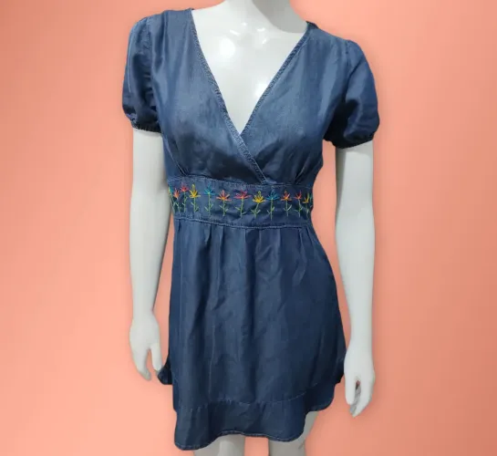 Vestido jeans bordado