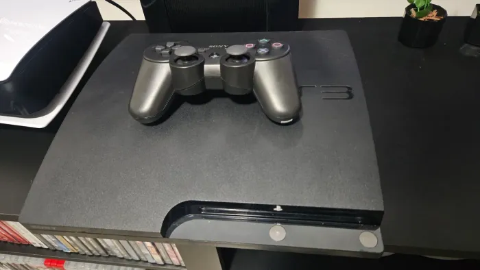 PS3 Slim - Leia o anúncio