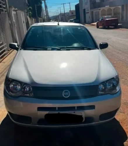 Fiat Palio ELX 1.3 MPI Flex 8V 4P 2005
