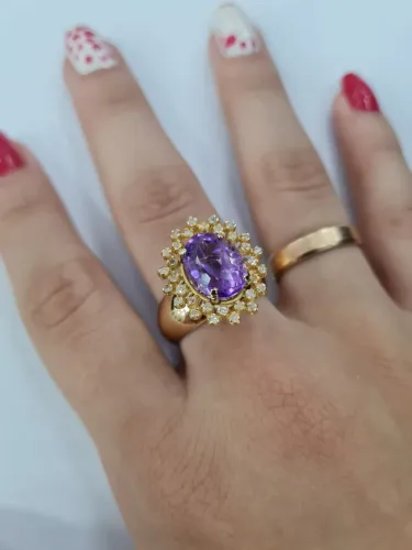 Anel em OURO 18K com brilhantes